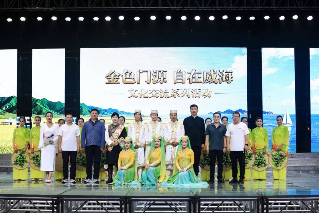 无数这场演出超惊艳CQ9电子“圈粉”(图6) 无数这场演出超惊艳CQ9电子“圈粉”(图6)